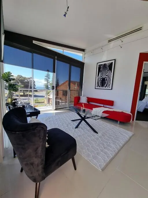 Holiday home Beachside Beauty- Large Family Home In Scarborough